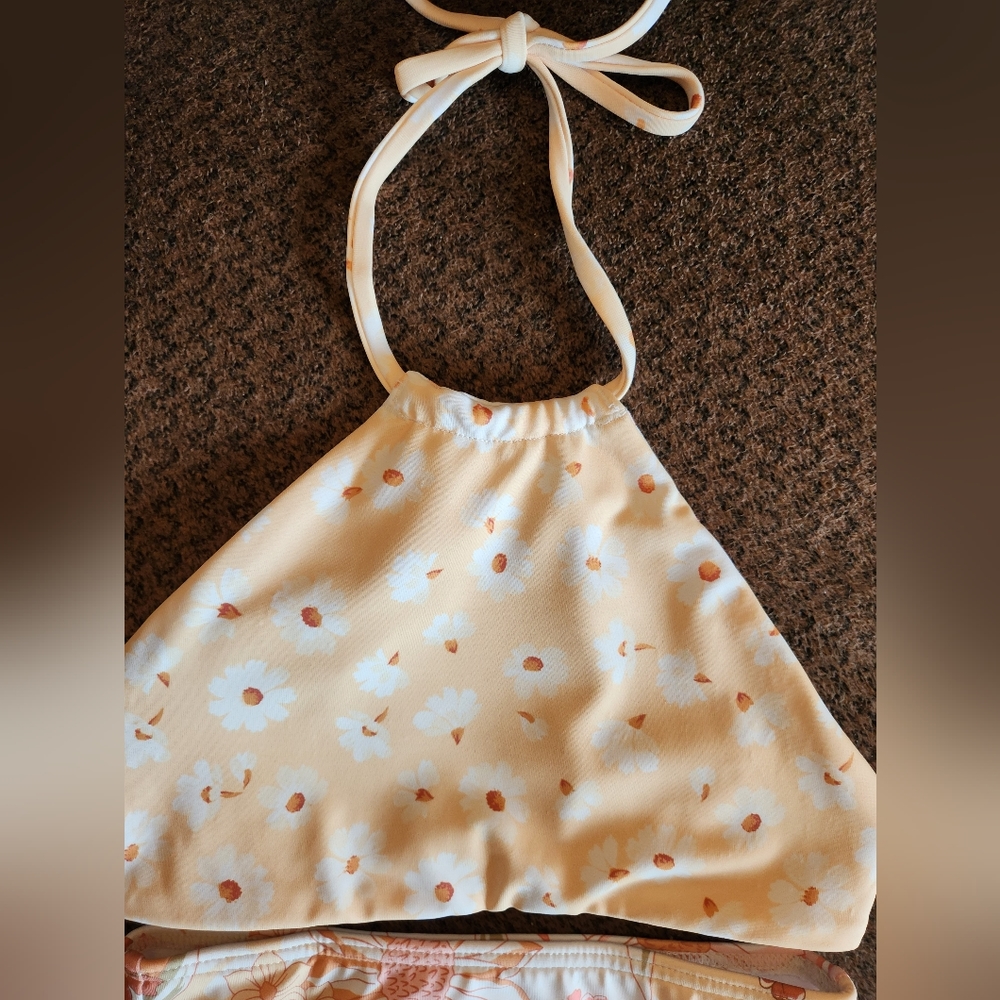 Billabong Girl's Little Bit of Sunshine High Neck Two Piece Swim Set NWT - Picture 4 of 6